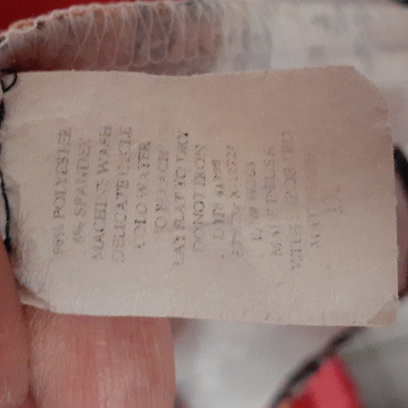 "Cant miss" sleeveless summer patterned dress. - Picture 4 of 4